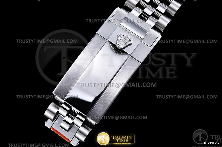 1113 ROLGMT0211 – GMT II 126710 Jub 904L SS SS Blk VRF A3285 CHS MAX Vibrant 963